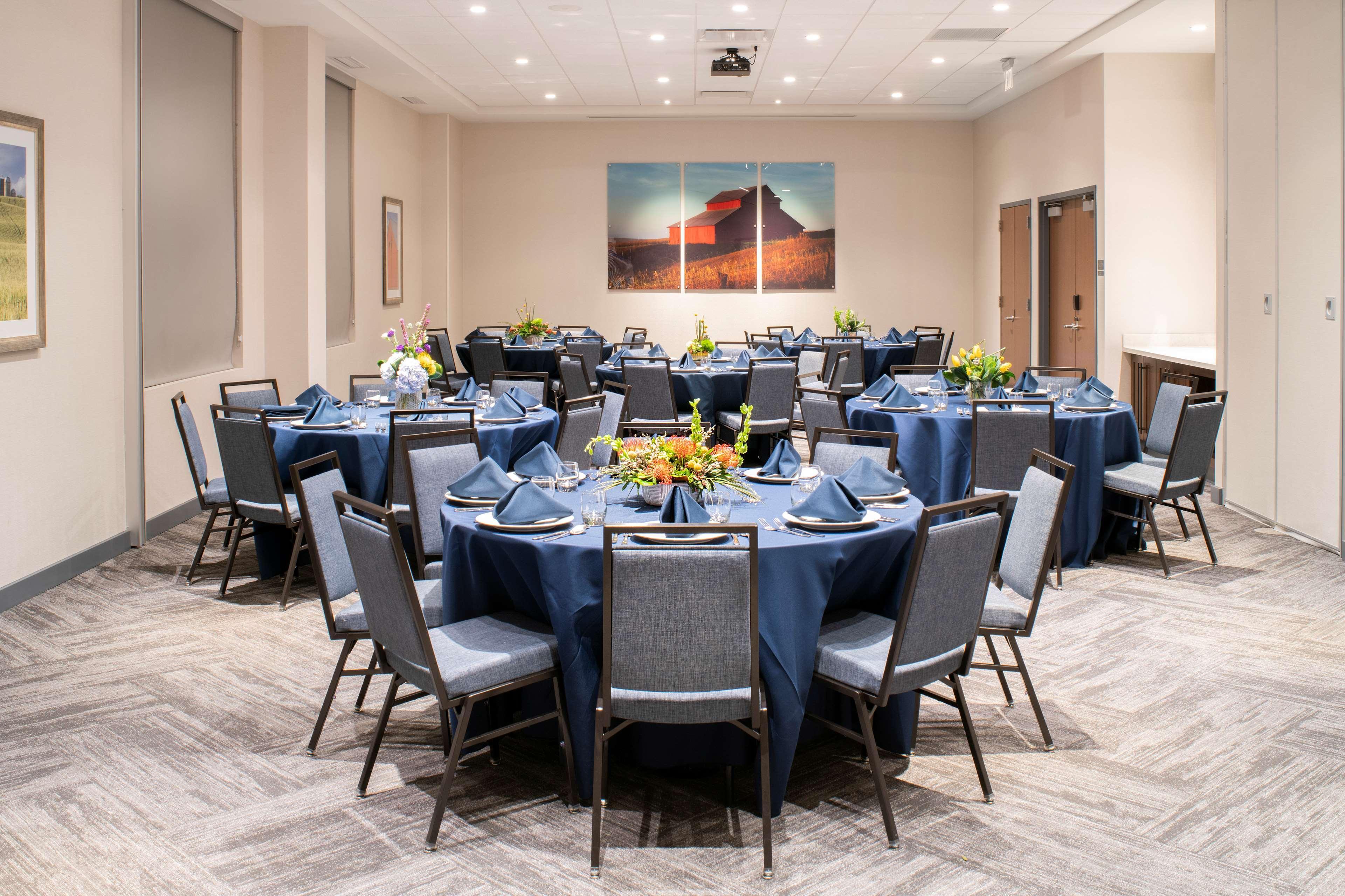 Hyatt Place East Moline/Quad Cities Екстериор снимка