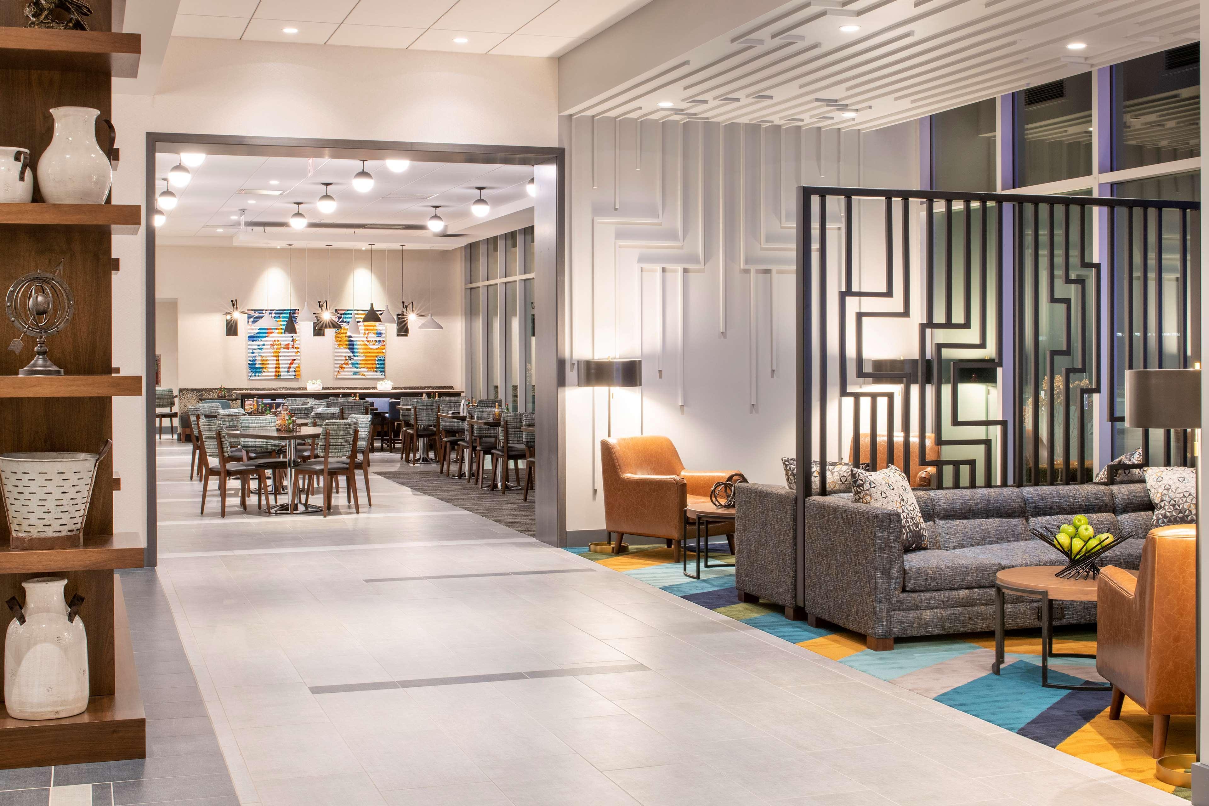 Hyatt Place East Moline/Quad Cities Екстериор снимка